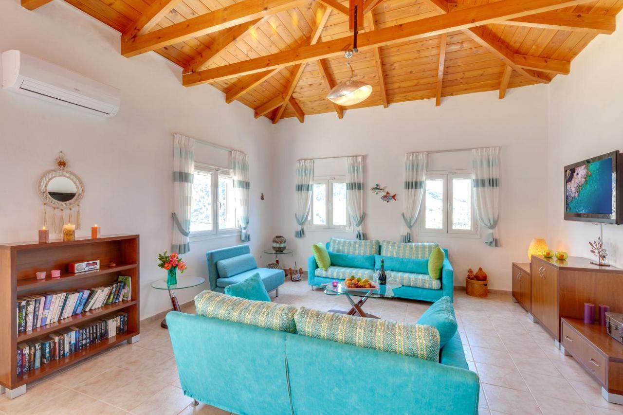 Villa Kallisti - Artemis Kávallos Екстериор снимка